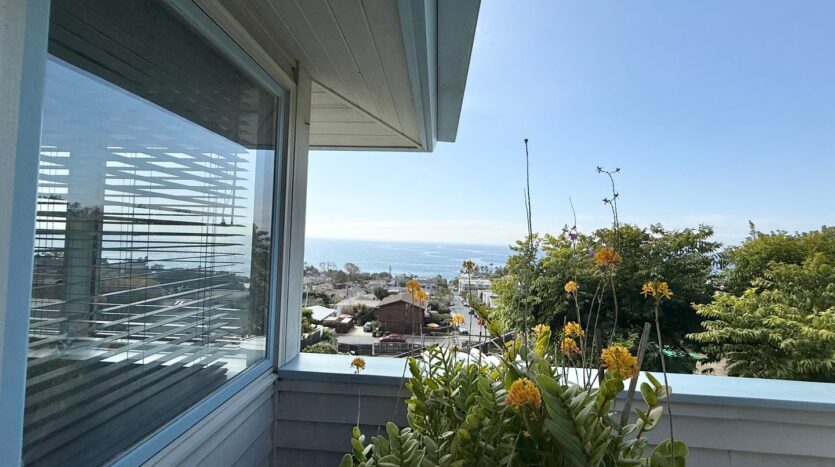 334 Pinecrest Dr - Laguna Beach - California - 2 bed, 2 bath rental property
