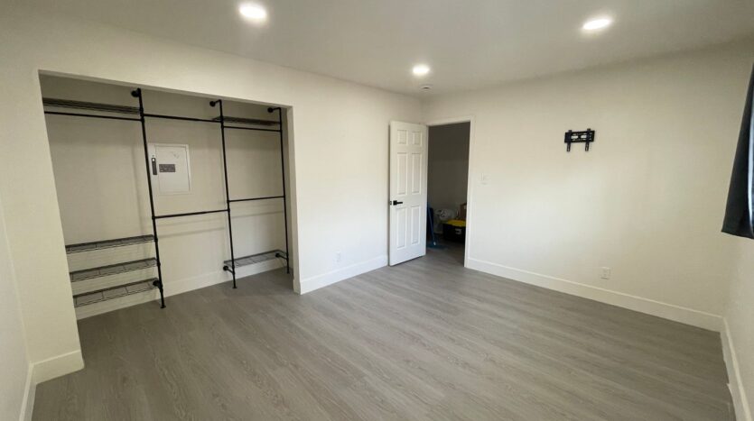 337 E Poplar St. - Stockton - California - 1 bed, 1 bath rental property