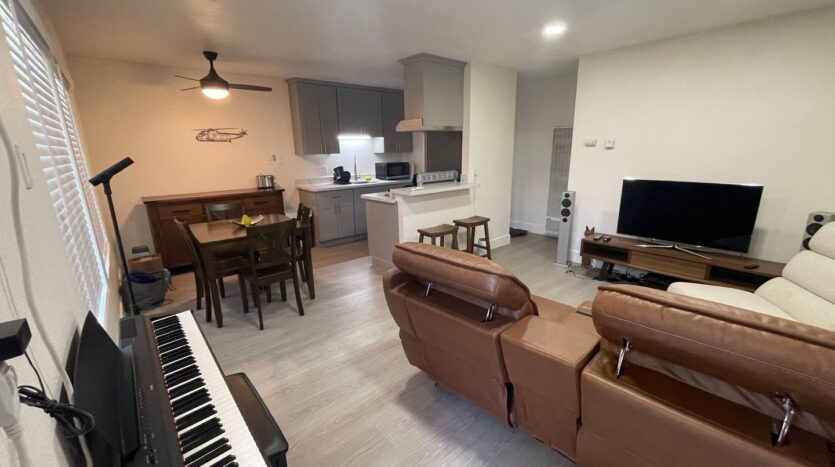 337 E Poplar St. - Stockton - California - 1 bed, 1 bath rental property