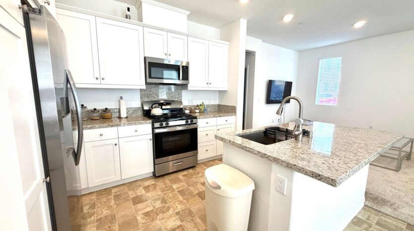 34495 Agave Dr. Unit 23112 - Winchester - California - 3 bed, 2.5 bath rental property