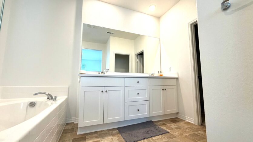 34495 Agave Dr. Unit 23112 - Winchester - California - 3 bed, 2.5 bath rental property