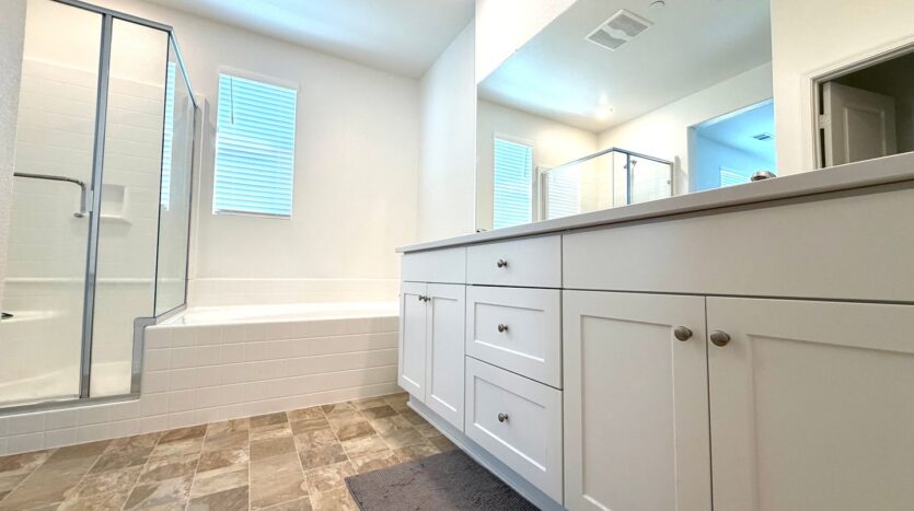 34495 Agave Dr. Unit 23112 - Winchester - California - 3 bed, 2.5 bath rental property