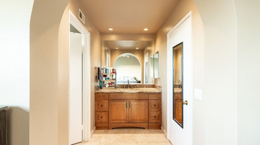 3554 Olds Rd - Oxnard - California - 2 bed, 2.5 bath rental property