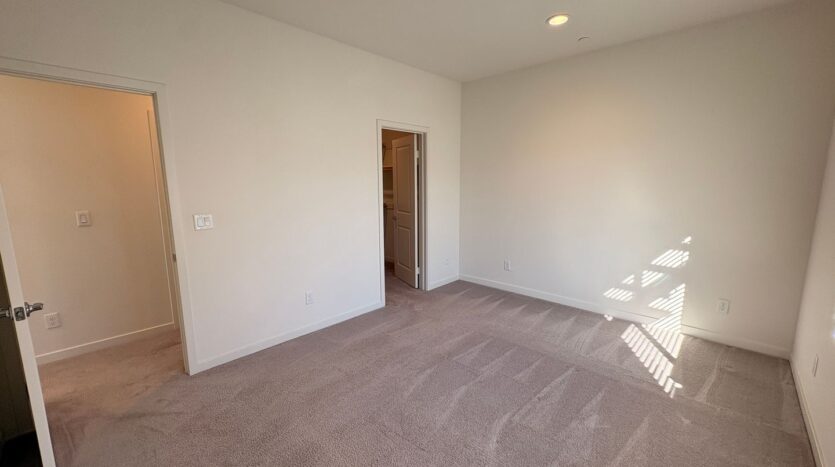 3570 W Savanna St - Anaheim - California - 2 bed, 2.5 bath rental property
