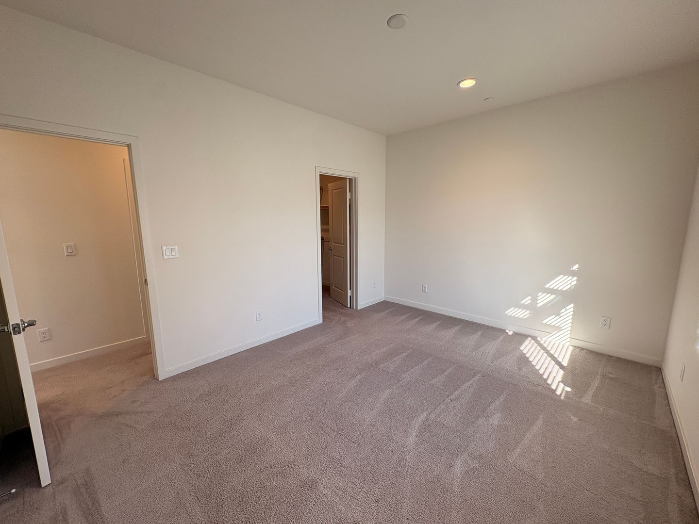 3570 W Savanna St - Anaheim - California - 2 bed, 2.5 bath rental property