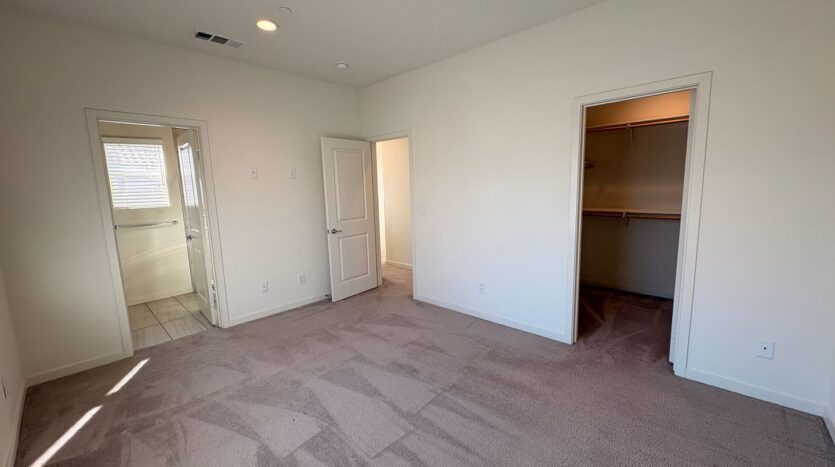 3570 W Savanna St - Anaheim - California - 2 bed, 2.5 bath rental property