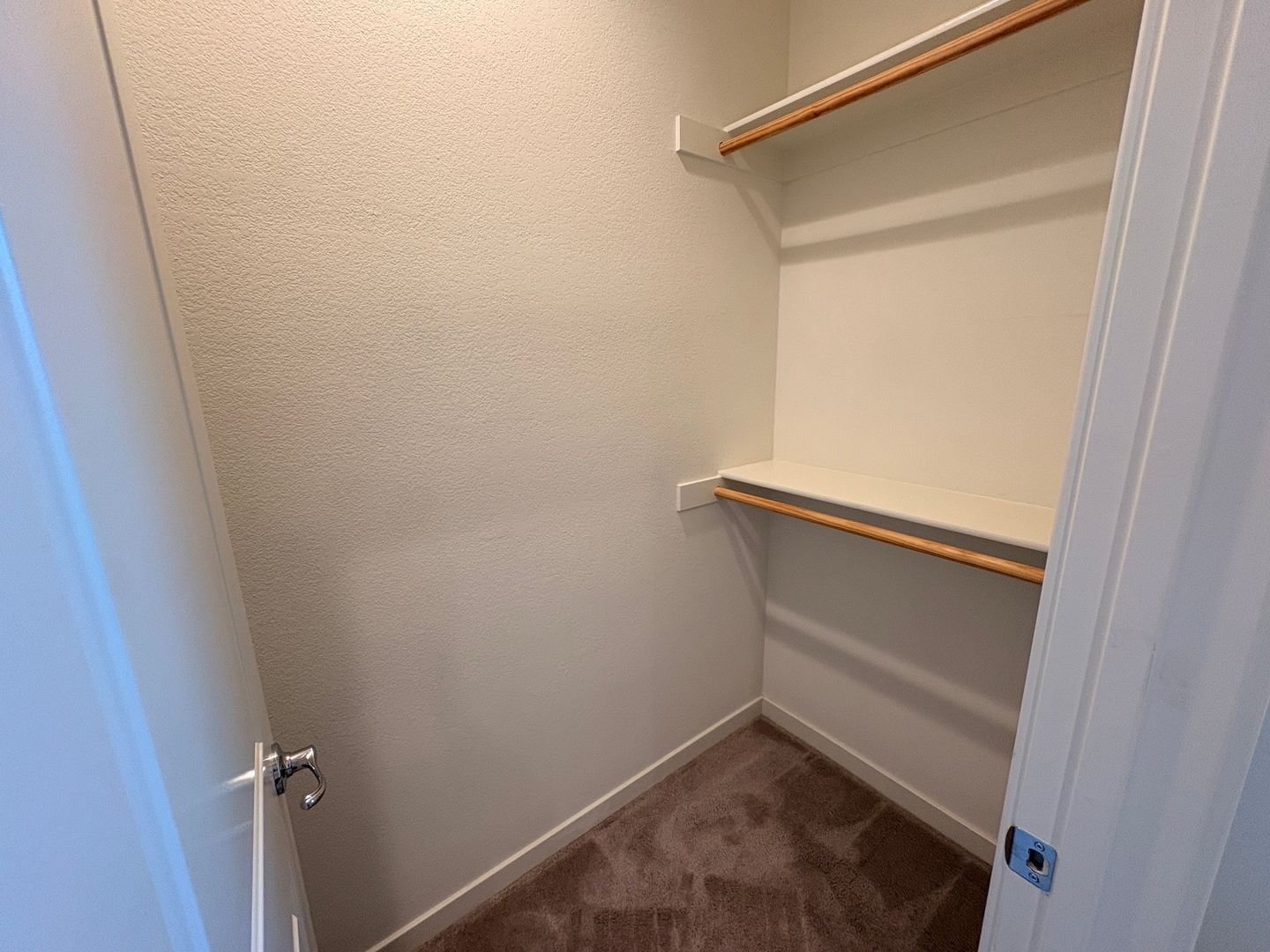 3570 W Savanna St - Anaheim - California - 2 bed, 2.5 bath rental property