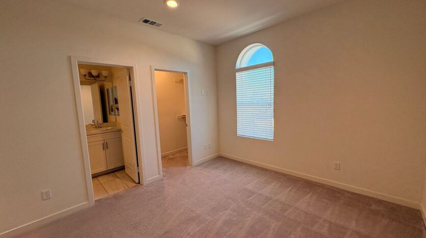 3570 W Savanna St - Anaheim - California - 2 bed, 2.5 bath rental property