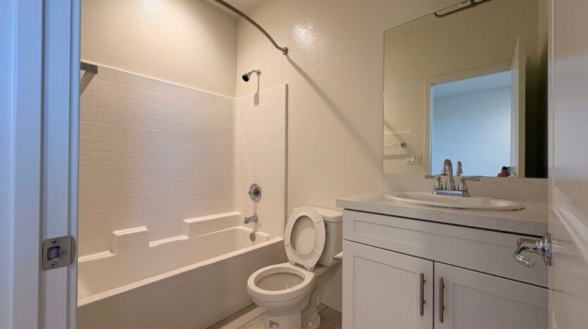 3570 W Savanna St - Anaheim - California - 2 bed, 2.5 bath rental property