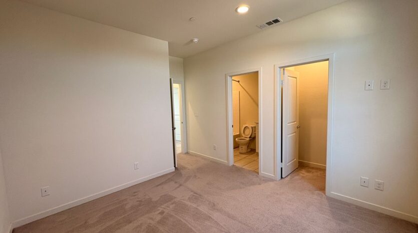 3570 W Savanna St - Anaheim - California - 2 bed, 2.5 bath rental property