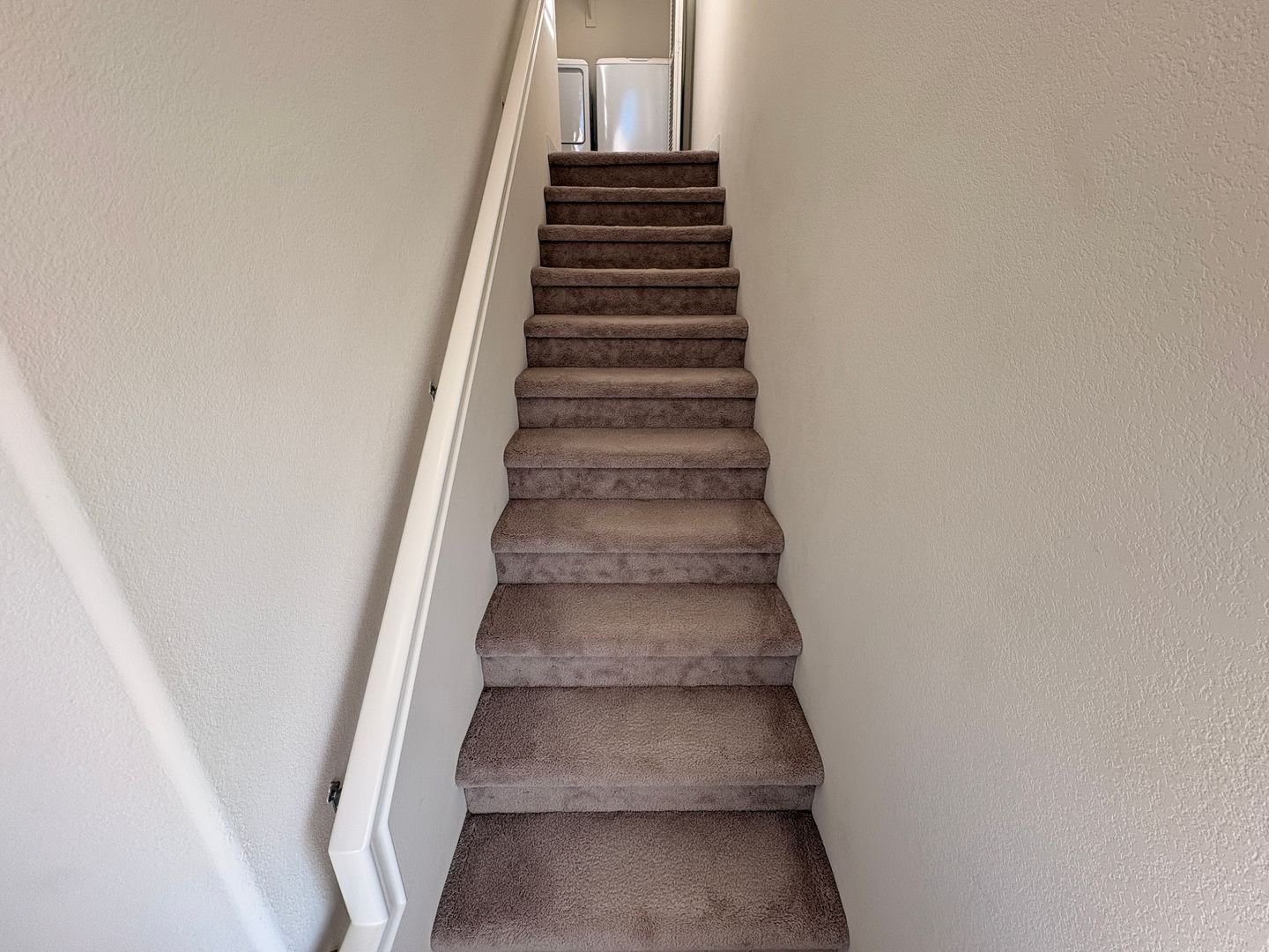 3570 W Savanna St - Anaheim - California - 2 bed, 2.5 bath rental property