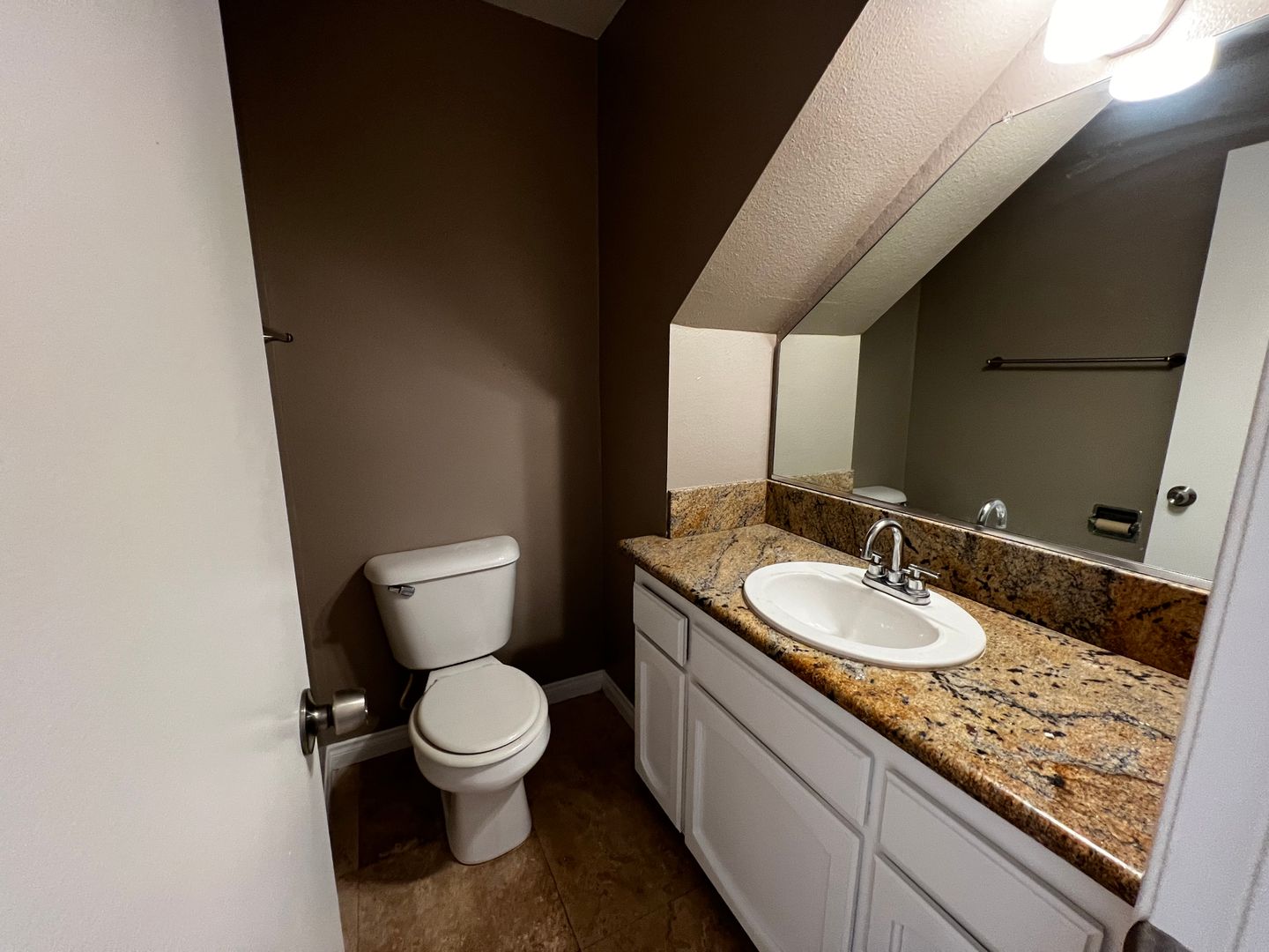 3662 Nile Street #B - San Diego - California - 2 bed, 1.5 bath rental property