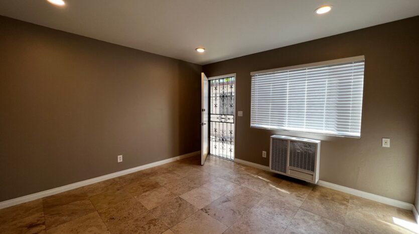 3662 Nile Street #B - San Diego - California - 2 bed, 1.5 bath rental property