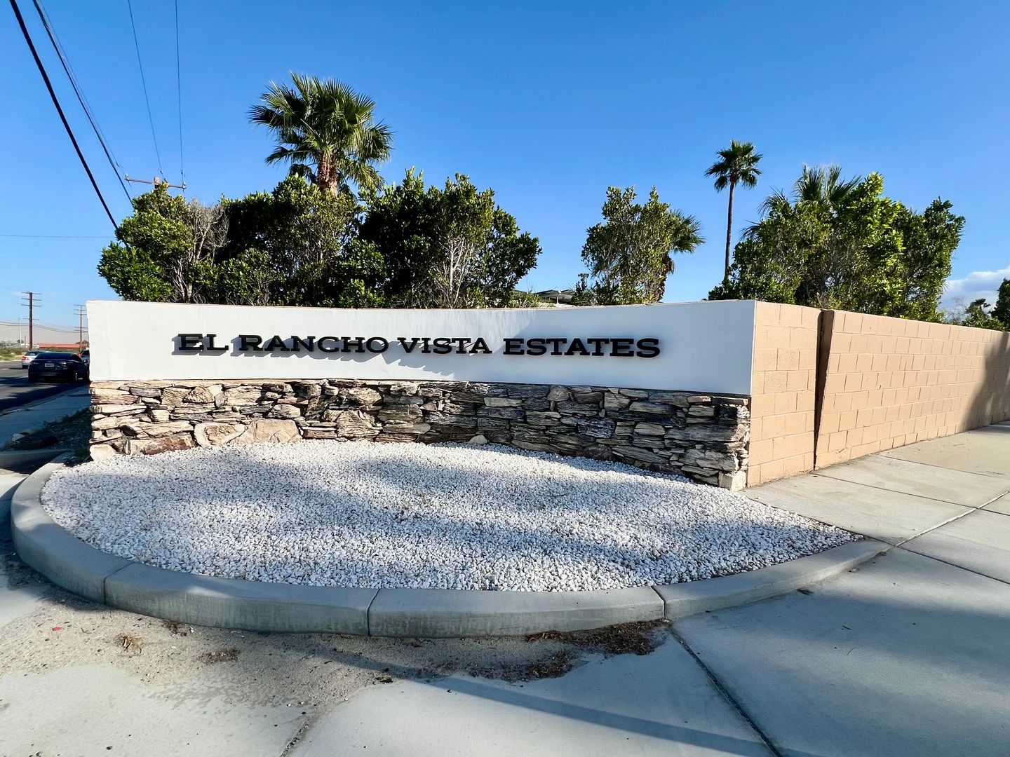 3663 Paseo Barbara - Palm Springs - California - 3 bed, 2 bath rental property