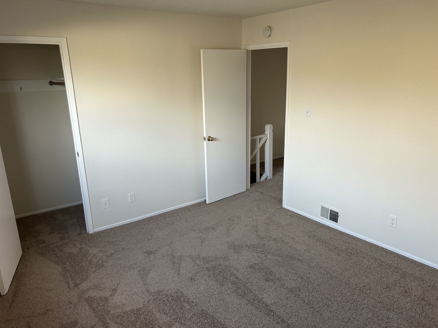 37 El Rose Drive - 2 - Petaluma - California - 2 bed, 1 bath rental property
