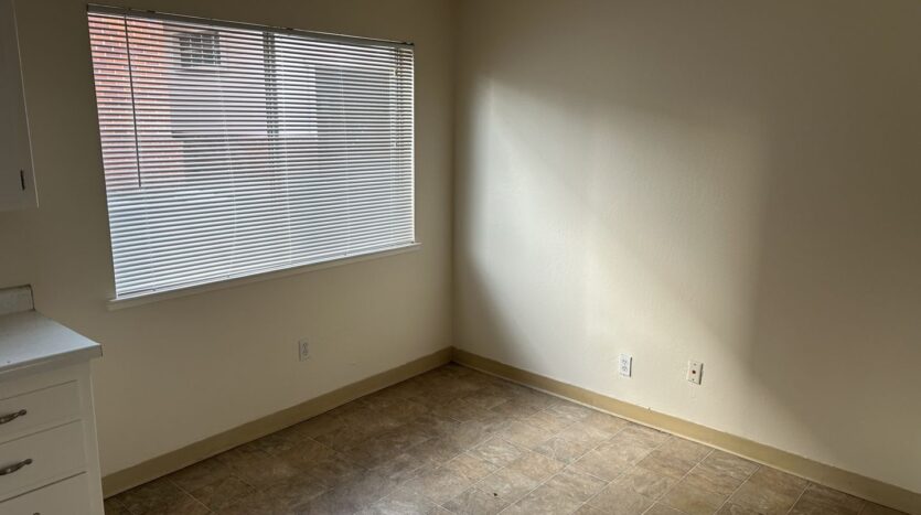 37 El Rose Drive - 2 - Petaluma - California - 2 bed, 1 bath rental property