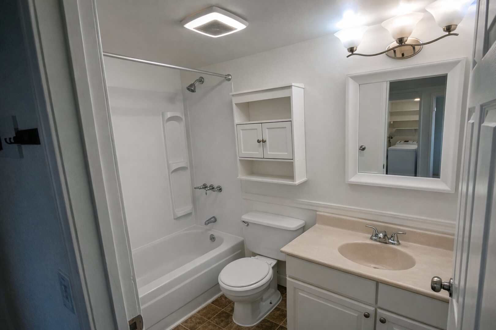 3701 Rockefeller Ave - Everett - Washington - 2 bed, 1 bath rental property