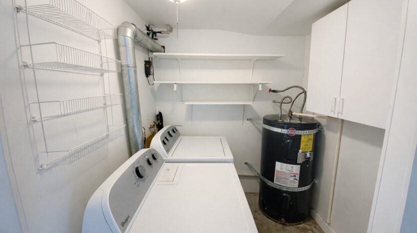 3701 Rockefeller Ave - Everett - Washington - 2 bed, 1 bath rental property