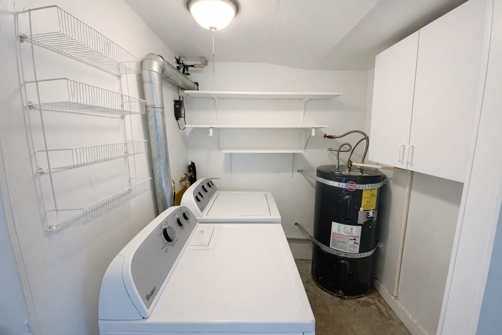 3701 Rockefeller Ave - Everett - Washington - 2 bed, 1 bath rental property