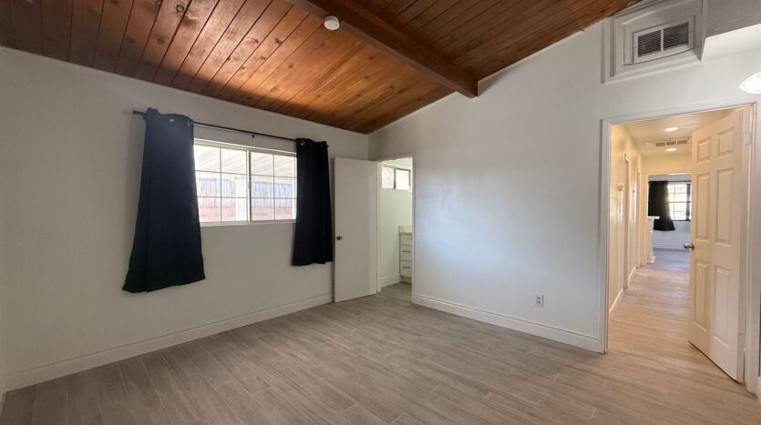 38628 Sumac Ave - Palmdale - California - 4 bed, 2 bath rental property