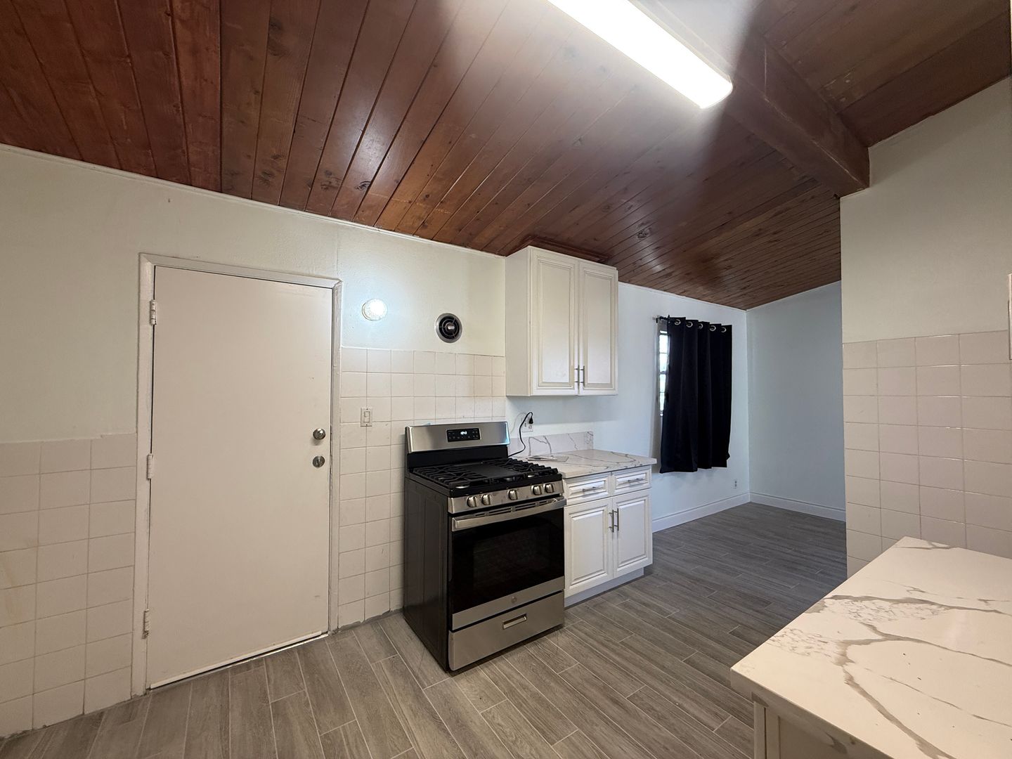 38628 Sumac Ave - Palmdale - California - 4 bed, 2 bath rental property