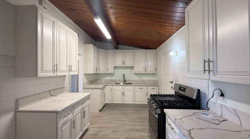 38628 Sumac Ave - Palmdale - California - 4 bed, 2 bath rental property