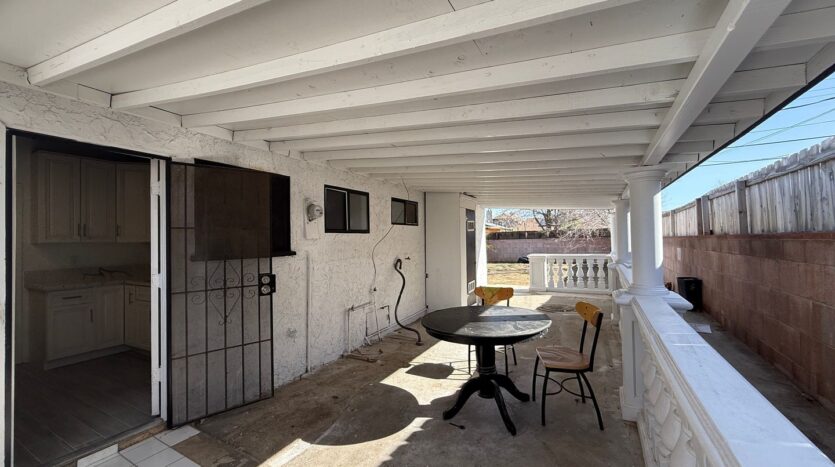 38628 Sumac Ave - Palmdale - California - 4 bed, 2 bath rental property