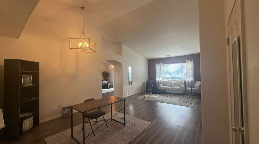 3935 E. Laurel Avenue - Visalia - California - 3 bed, 2 bath rental property