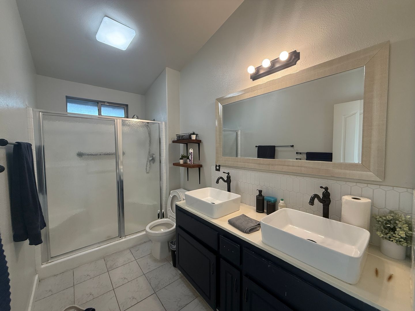 3935 E. Laurel Avenue - Visalia - California - 3 bed, 2 bath rental property