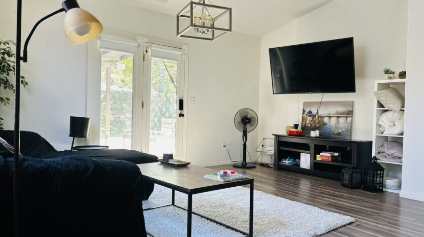 3935 E. Laurel Avenue - Visalia - California - 3 bed, 2 bath rental property