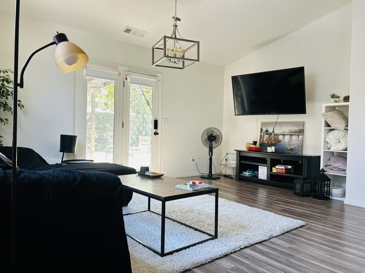 3935 E. Laurel Avenue - Visalia - California - 3 bed, 2 bath rental property