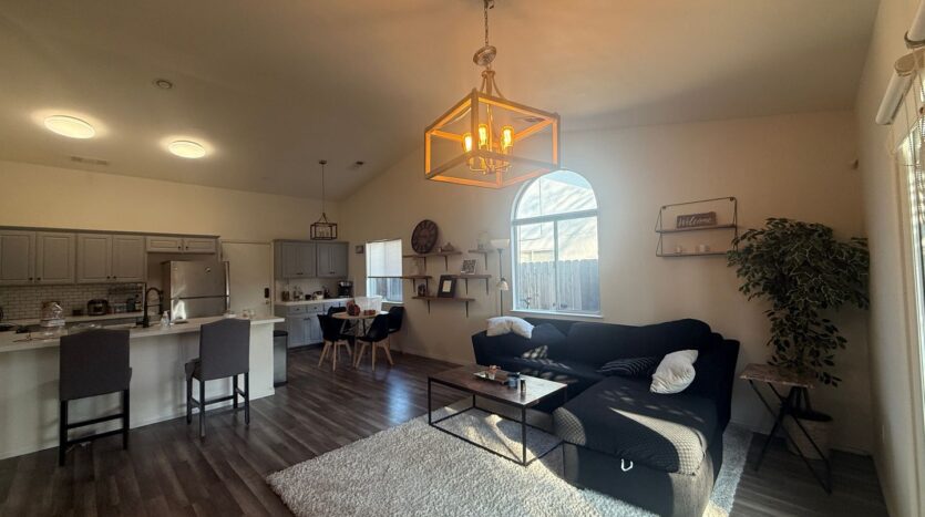 3935 E. Laurel Avenue - Visalia - California - 3 bed, 2 bath rental property