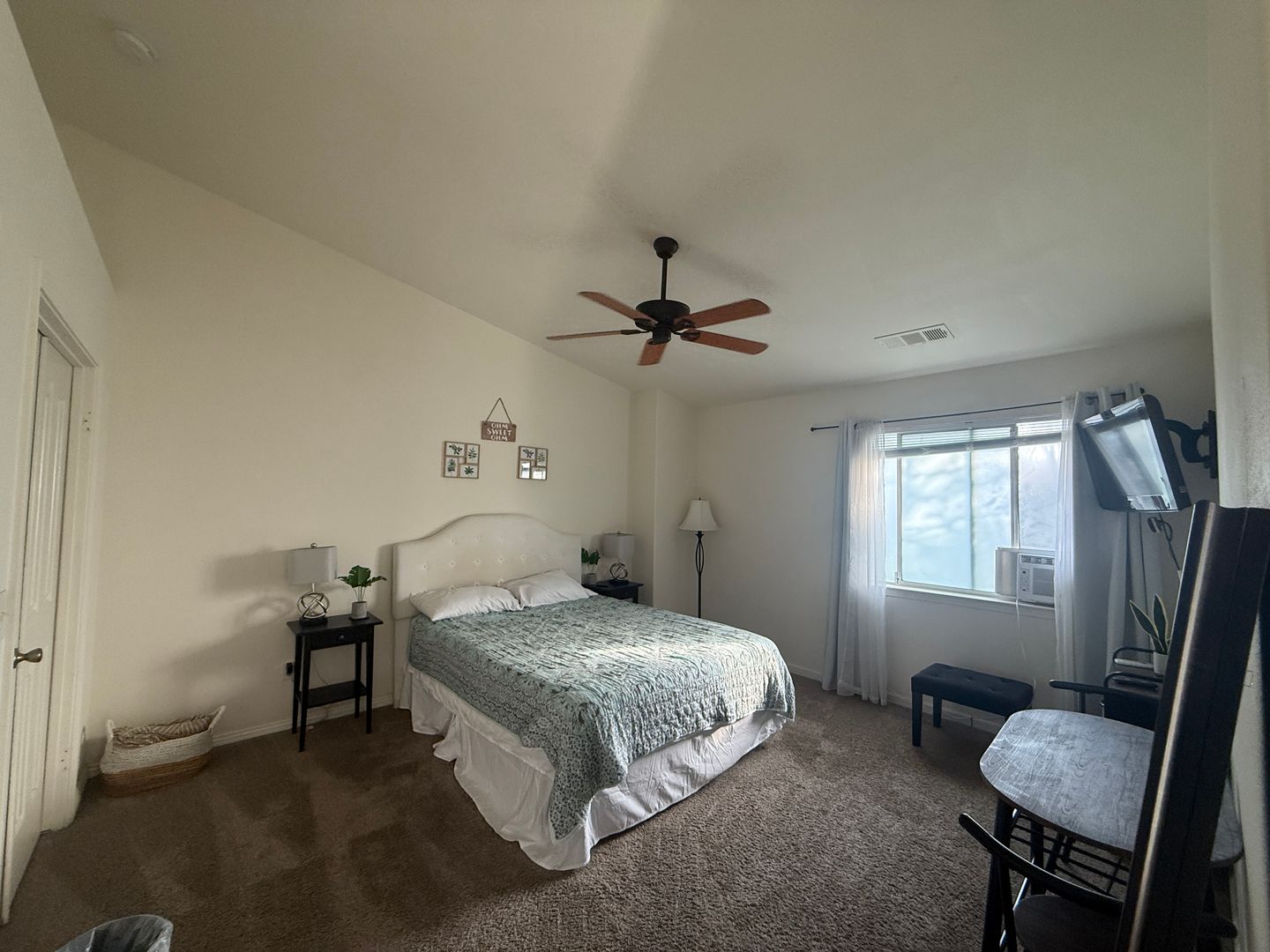 3935 E. Laurel Avenue - Visalia - California - 3 bed, 2 bath rental property