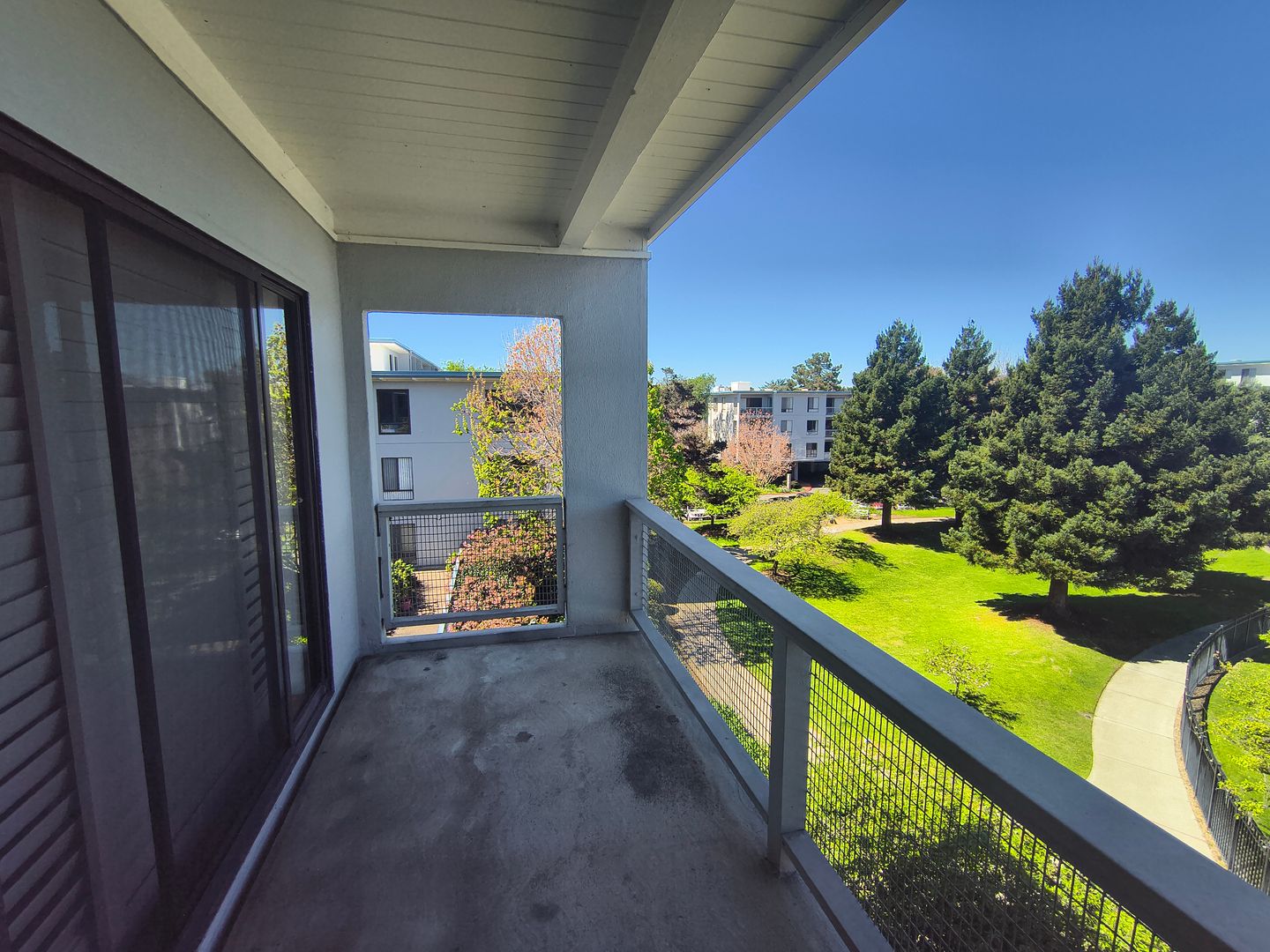 4 Commodore Drive #429 - Emeryville - California - 1 bed, 1 bath rental property