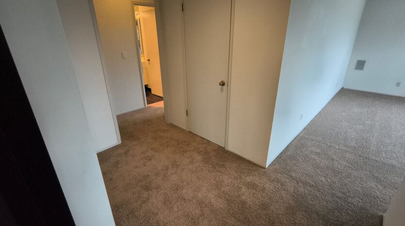 4 Commodore Drive #429 - Emeryville - California - 1 bed, 1 bath rental property