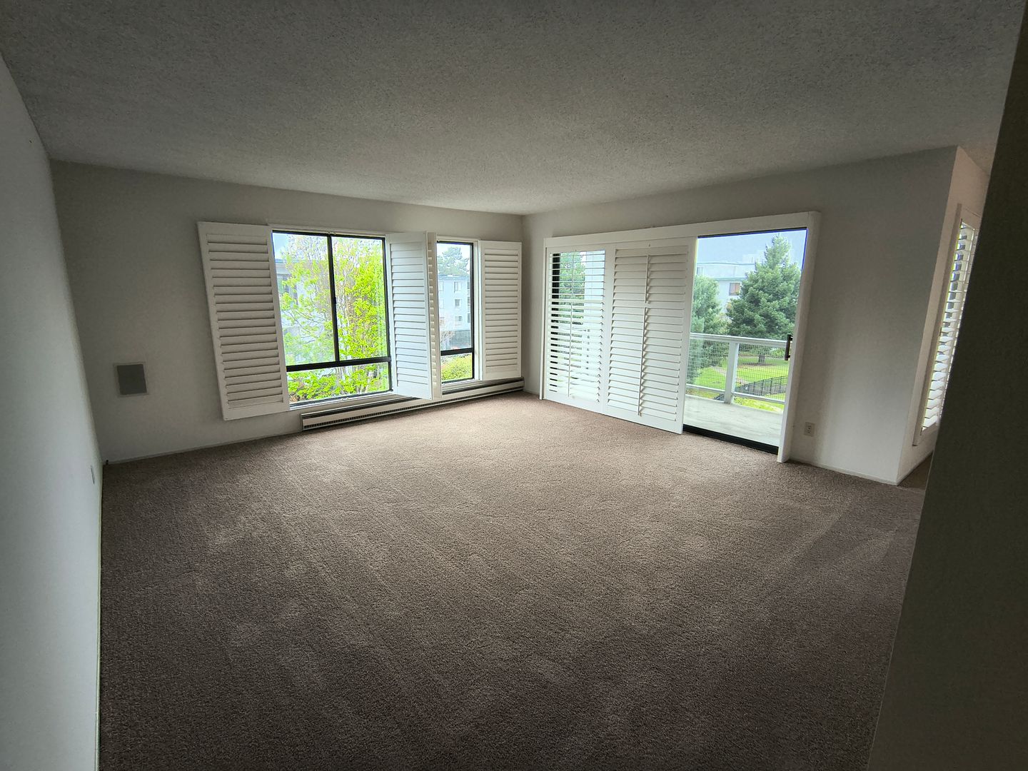 4 Commodore Drive #429 - Emeryville - California - 1 bed, 1 bath rental property