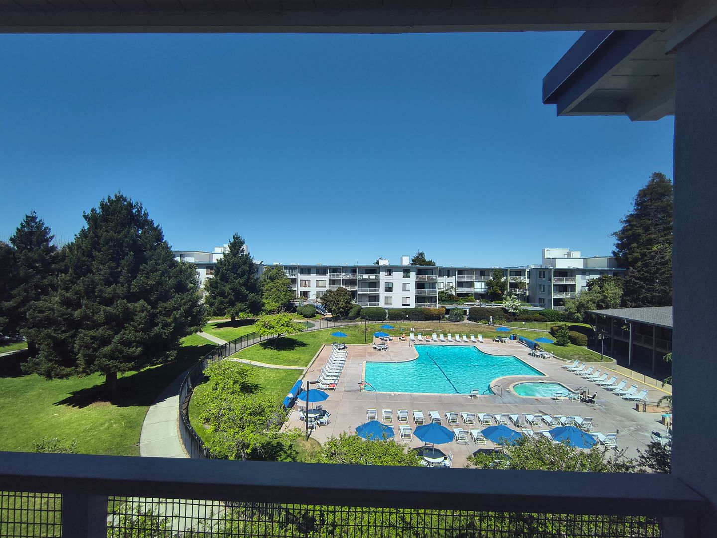 4 Commodore Drive #429 - Emeryville - California - 1 bed, 1 bath rental property