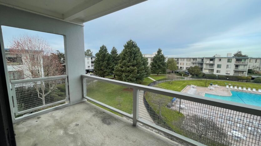 4 Commodore Drive #429 - Emeryville - California - 1 bed, 1 bath rental property