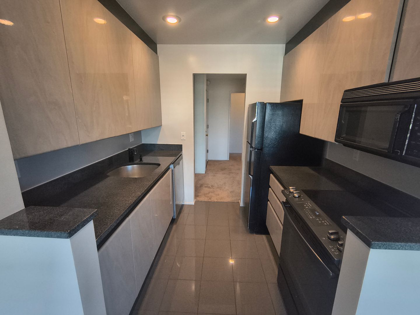 4 Commodore Drive #429 - Emeryville - California - 1 bed, 1 bath rental property