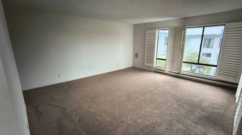 4 Commodore Drive #429 - Emeryville - California - 1 bed, 1 bath rental property