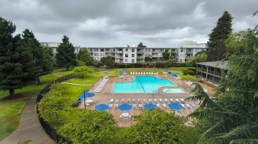 4 Commodore Drive #429 - Emeryville - California - 1 bed, 1 bath rental property