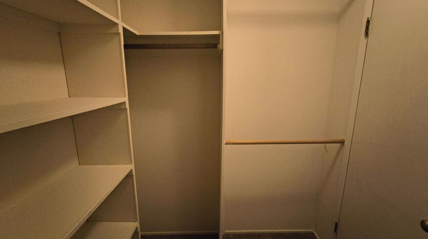 4 Commodore Drive #429 - Emeryville - California - 1 bed, 1 bath rental property