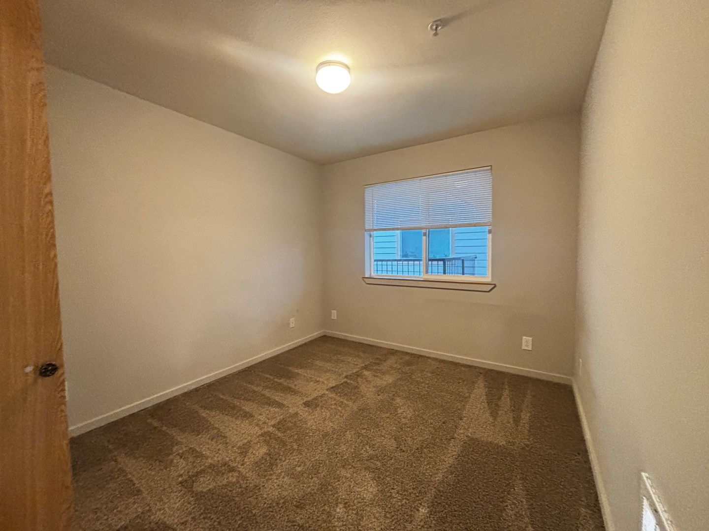 4018 Northwest Avenue - Bellingham - Washington - 2 bed, 1 bath rental property