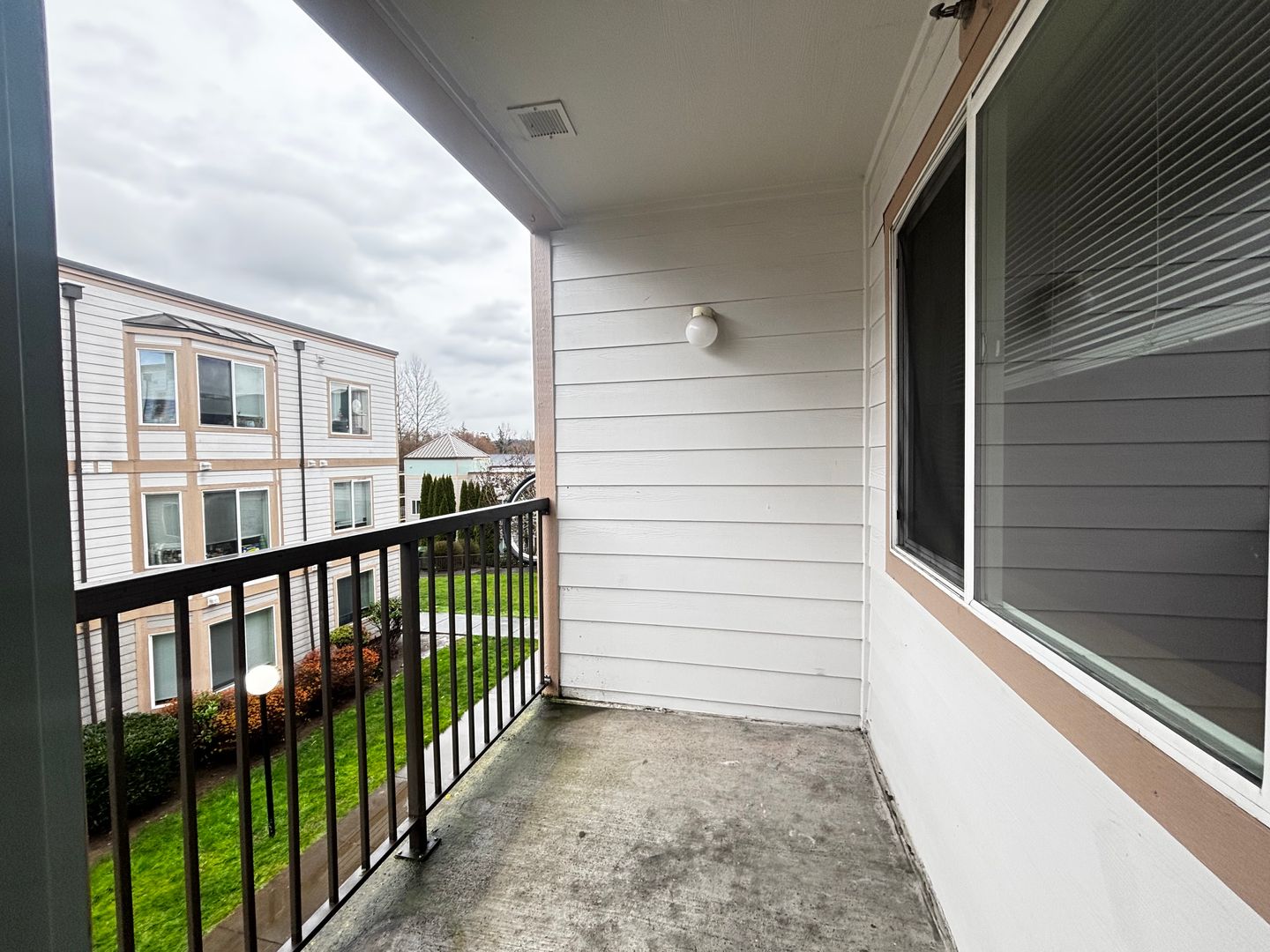 4018 Northwest Avenue - Bellingham - Washington - 2 bed, 1 bath rental property