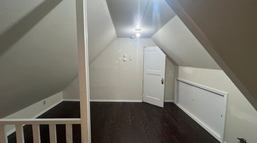 419 Lakeway Dr - Bellingham - Washington - 4 bed, 1 bath rental property