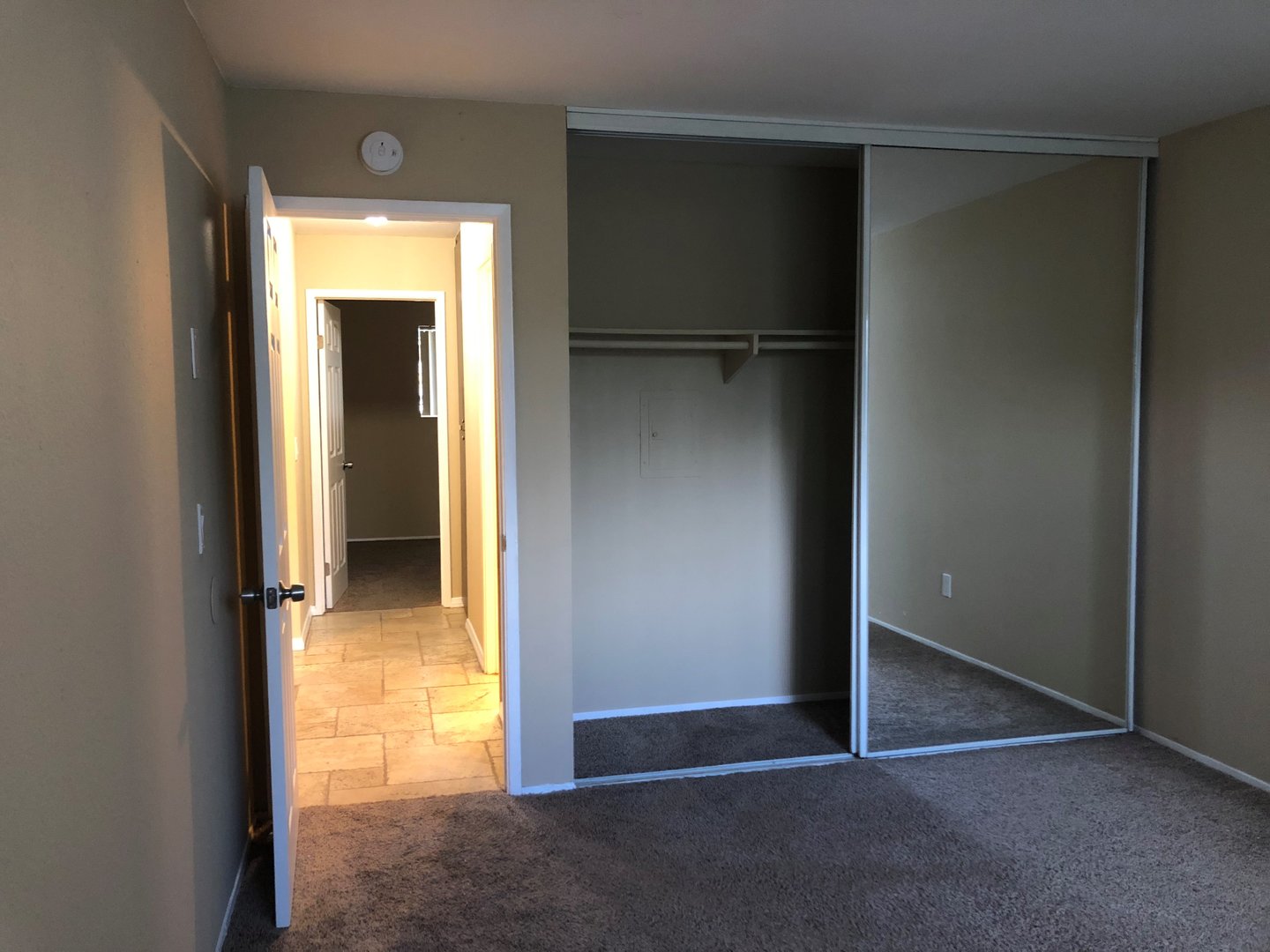 421 South Mollison Avenue - El Cajon - California - 2 bed, 1 bath rental property