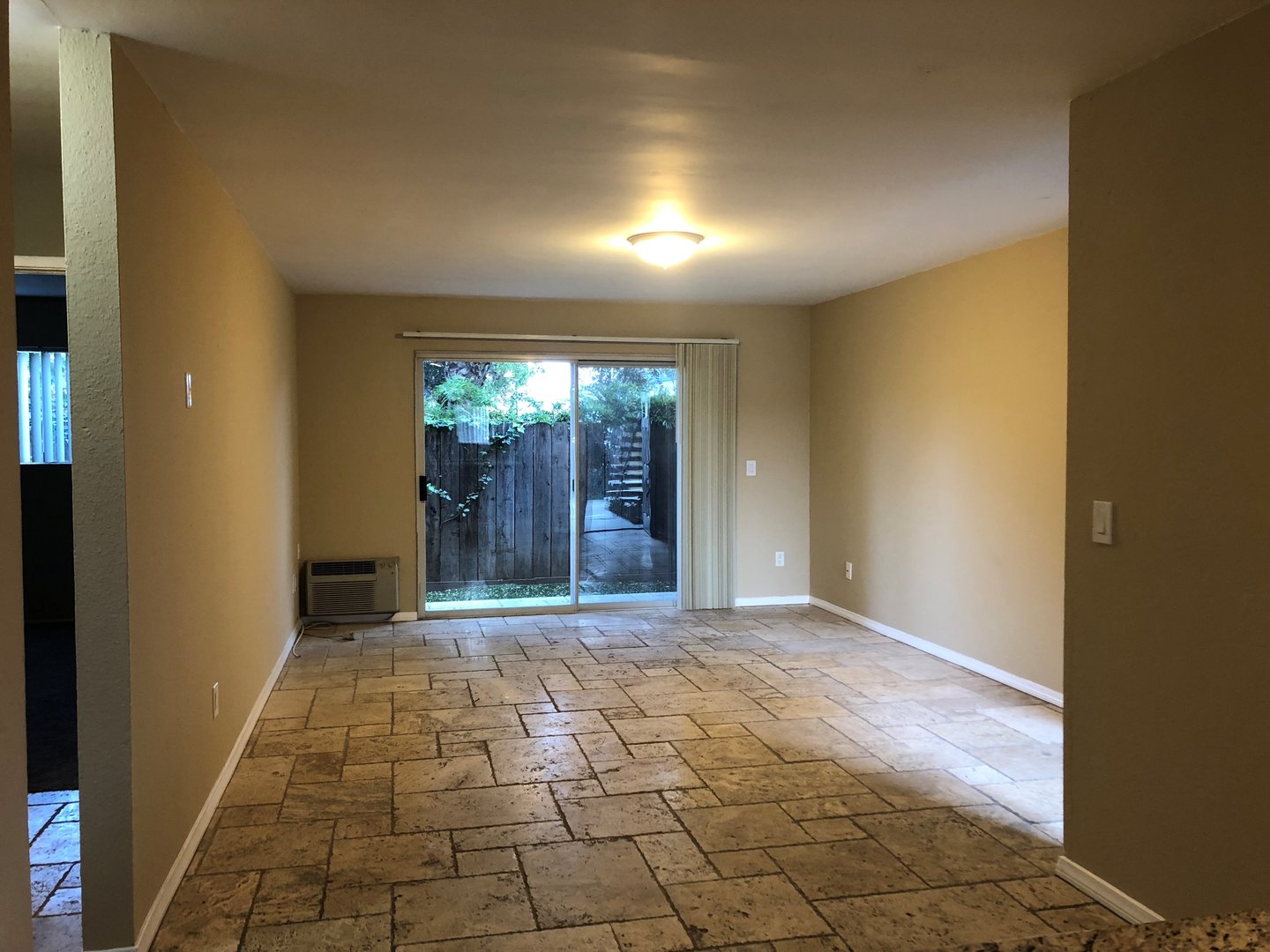421 South Mollison Avenue - El Cajon - California - 2 bed, 1 bath rental property