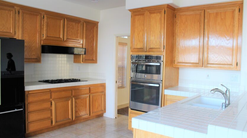 423 S. Laureltree Dr. - Anaheim - California - 5 bed, 3 bath rental property