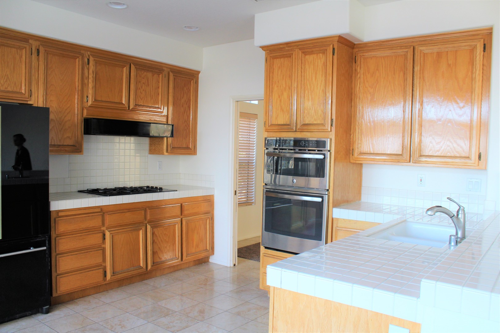 423 S. Laureltree Dr. - Anaheim - California - 5 bed, 3 bath rental property