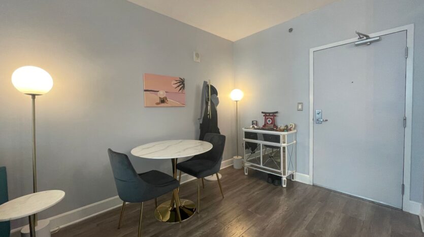 425 W Beech St #1207 - San Diego - California - 1 bed, 1 bath rental property